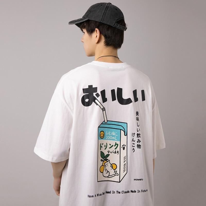 Japansk T skjorte I Harajuku stil Japansk T skjorte I Harajuku stil