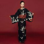 Svart Japansk Kimono for Kvinner