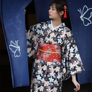 Svart Kimono med Blomster
