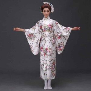 japansk kimono hvit kvinner
