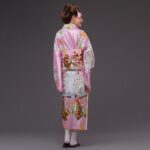 japansk kimono kvinne rosa 2