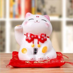 japansk maneki neko lykkelig