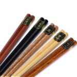 japansk sett med spisepinner i tre 5