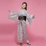 japansk yukata kvinner blomster