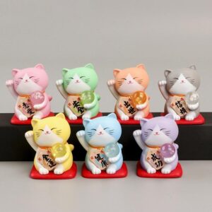 maneki neko sma figurer